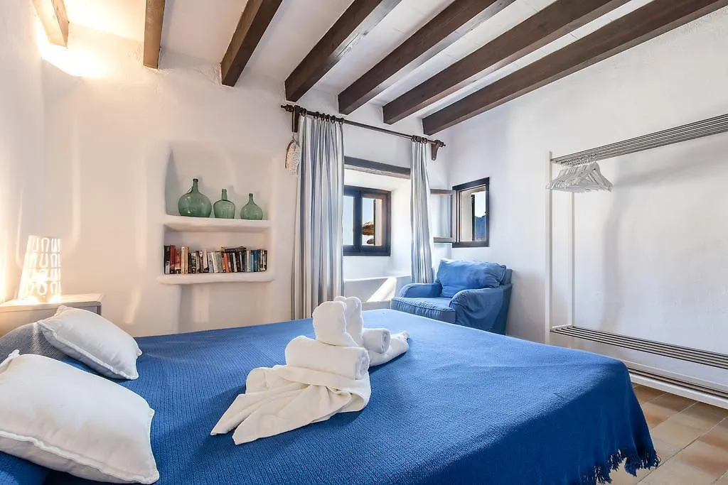 Blue Fisherman House 3 By Homevillas360 Cala de Sant Vicenc 度假居